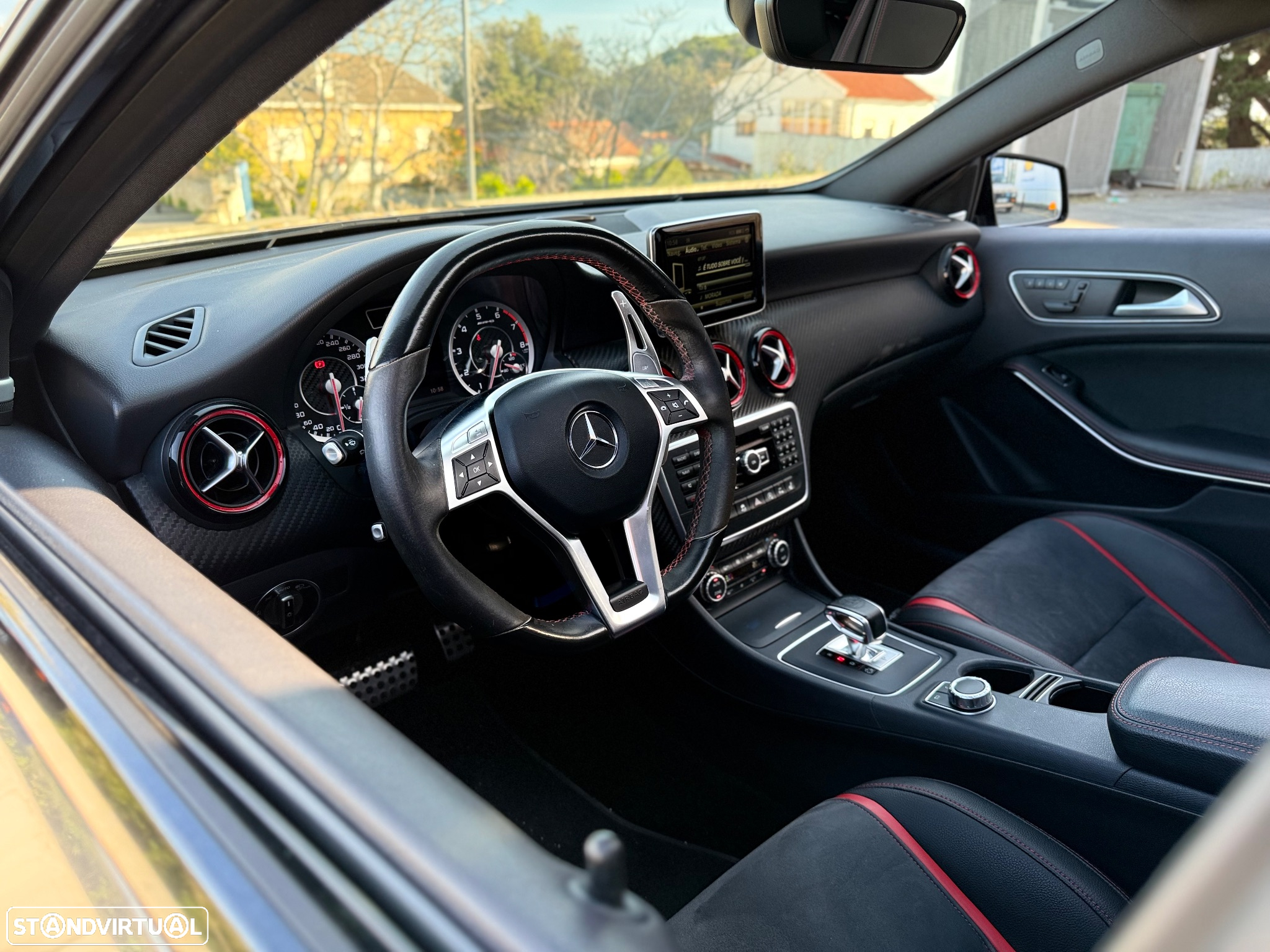 Mercedes-Benz A 45 AMG 4Matic Speedshift 7G-DCT - 14