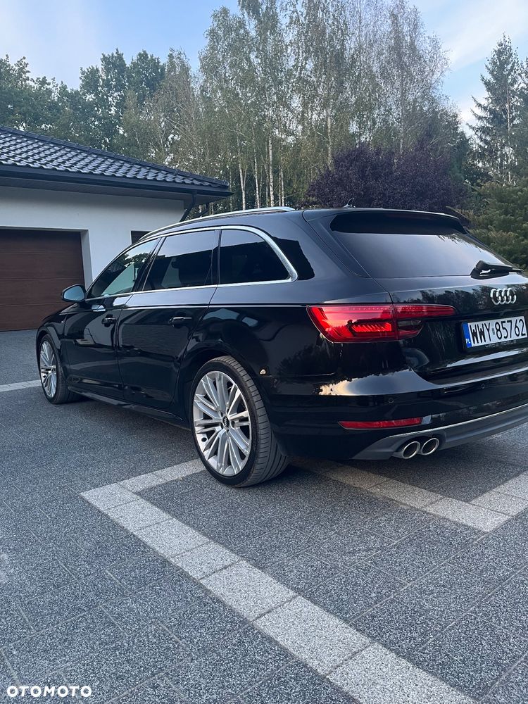 Audi A4 Avant - 11