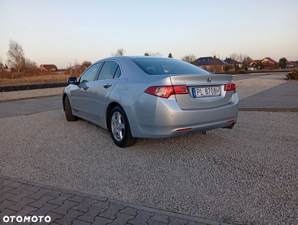 Honda Accord 2.0 Elegance - 3