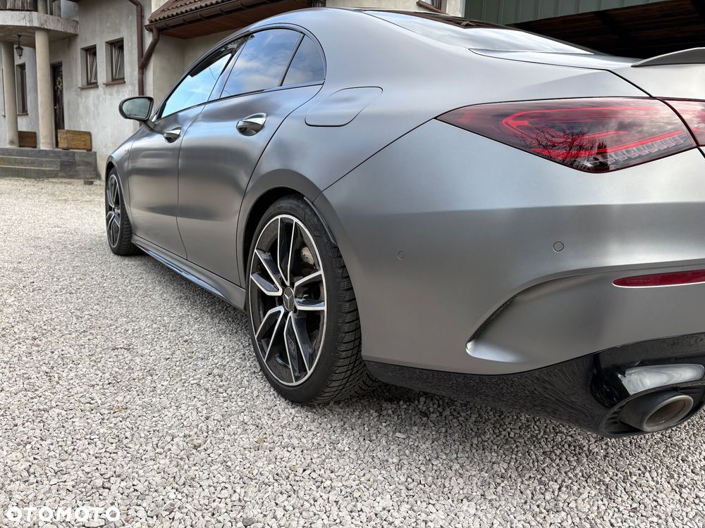 Mercedes-Benz CLA - 4