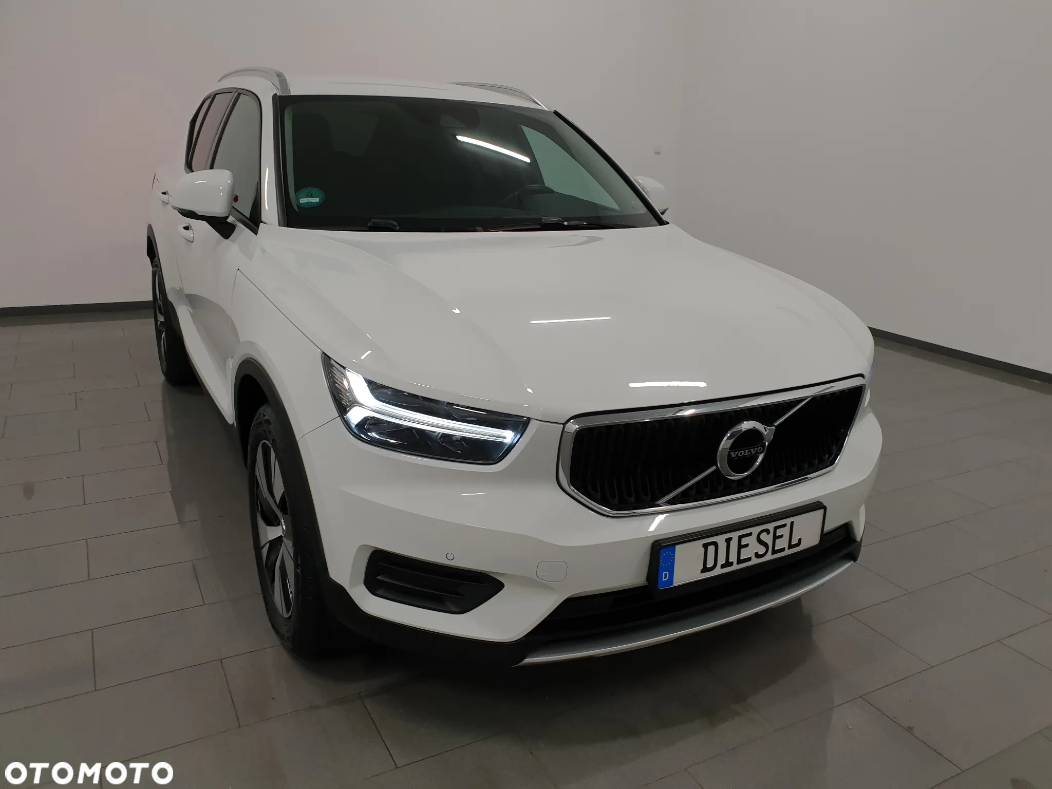 Volvo XC 40 D3 R-Design - 4