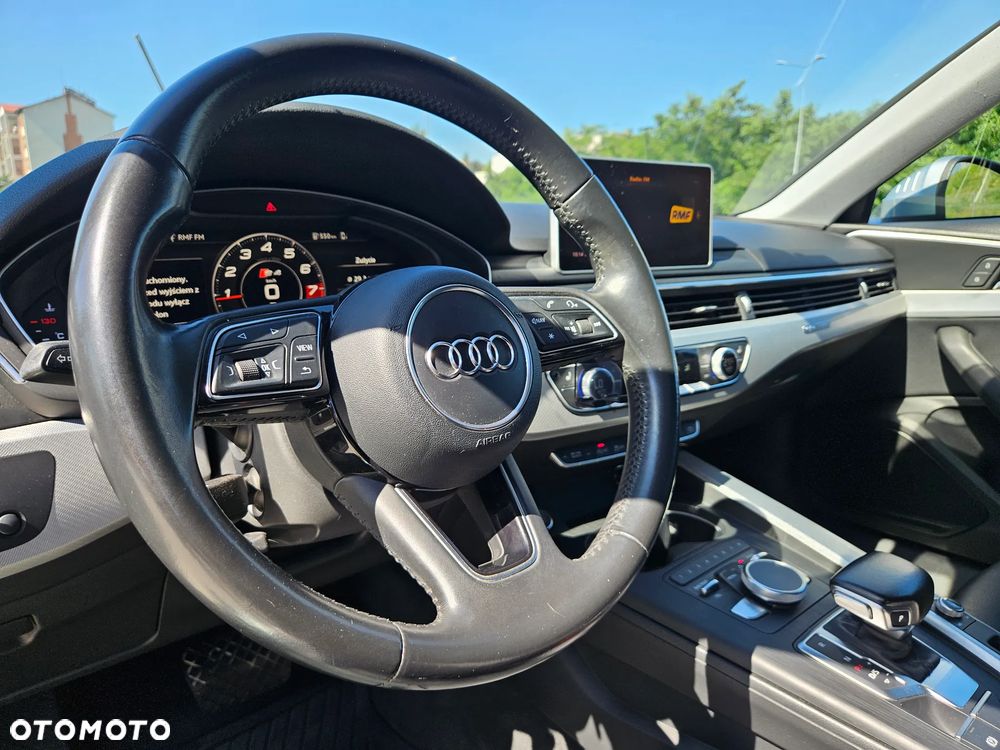 Audi A4 Limousine 2.0 TFSI Quattro Design S tronic - 18