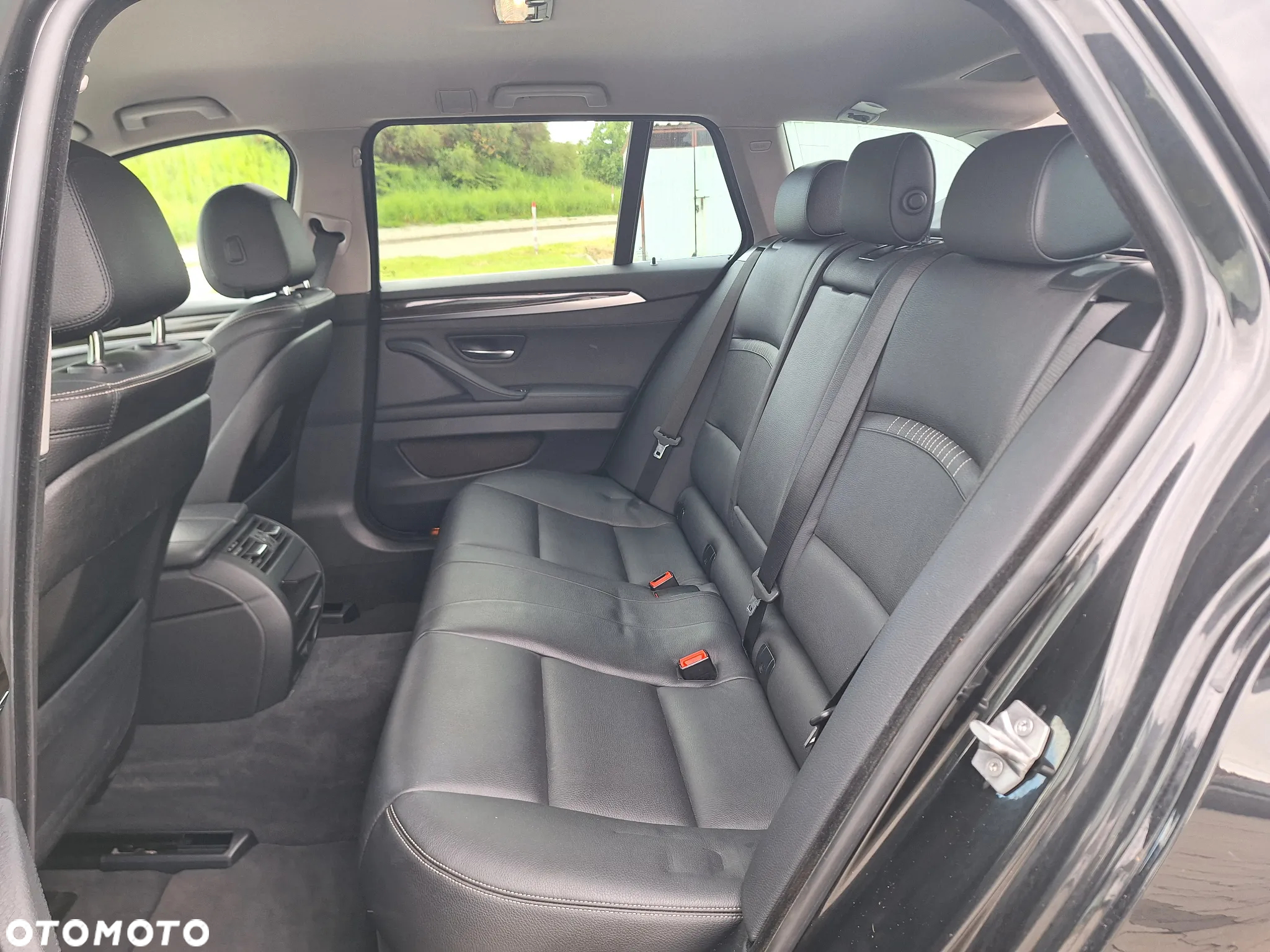 BMW Seria 5 520d Luxury Line - 6