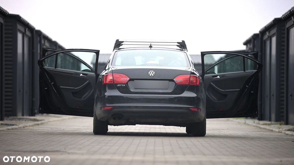 Volkswagen Jetta 1.4 TSI Comfortline - 8