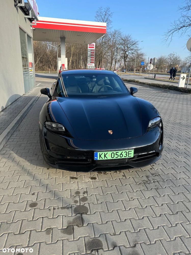 Porsche Taycan Standard - 1
