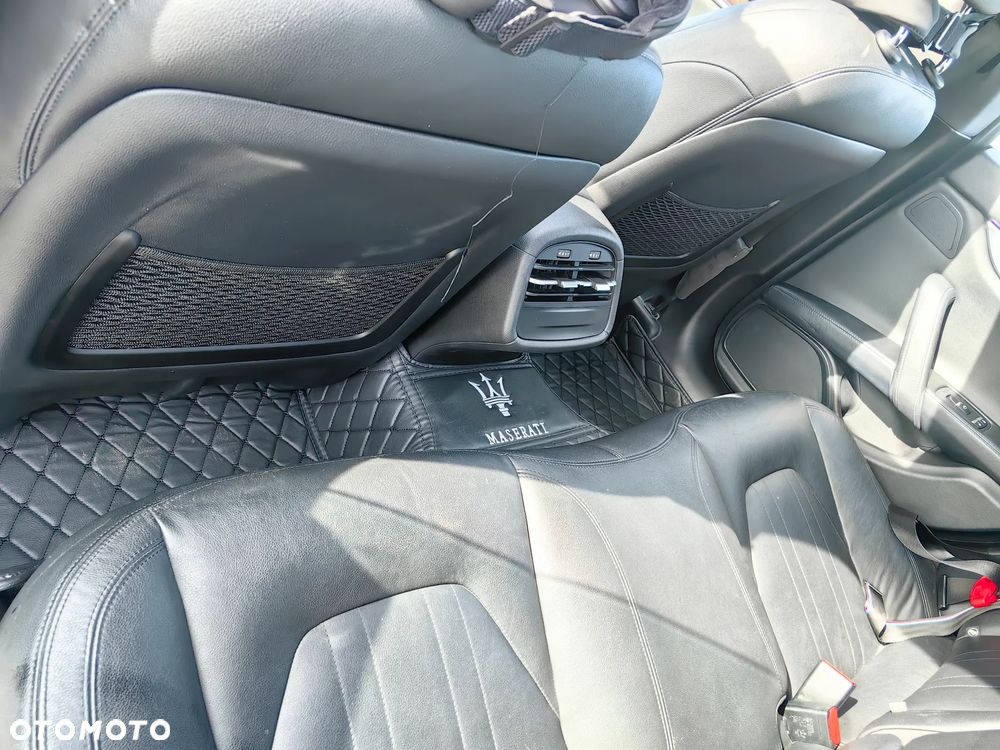 Maserati Ghibli S Q4 - 10