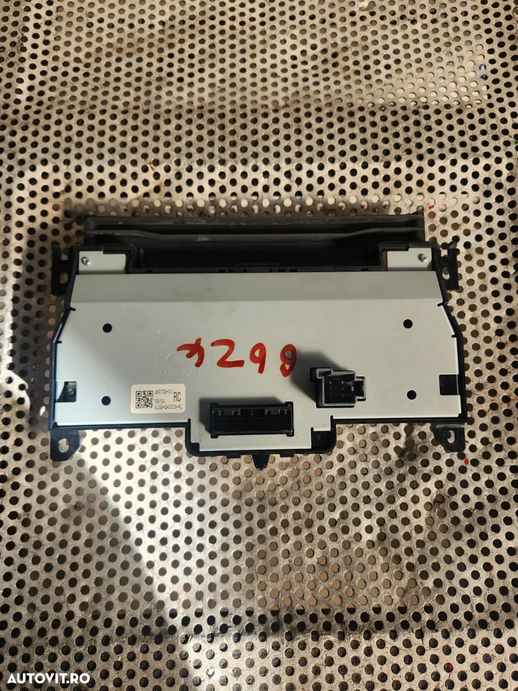Panou Modul Comenzi Clima Climatronic Radio Cd Range Rover Evoque Facelift An 2016-2017-2018-2019 Cod GJ32-13C239-RC Volan Stanga Dezmembrez Range Rover Evoque Facelift An 2015-2016-2017-2018-2019 2.0 D Automat 4x4 Volan Stanga - Dezmembrari Arad - 5