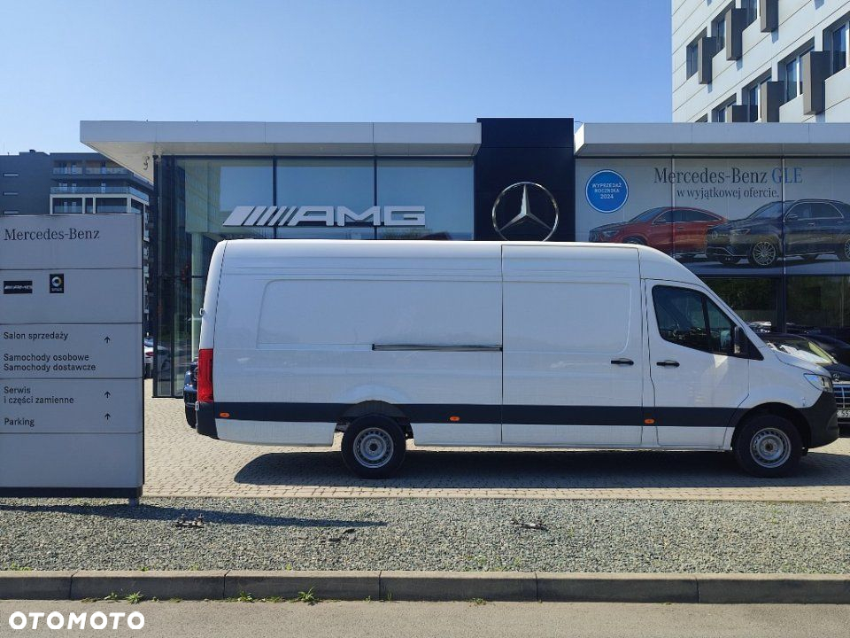Mercedes-Benz Sprinter - 4