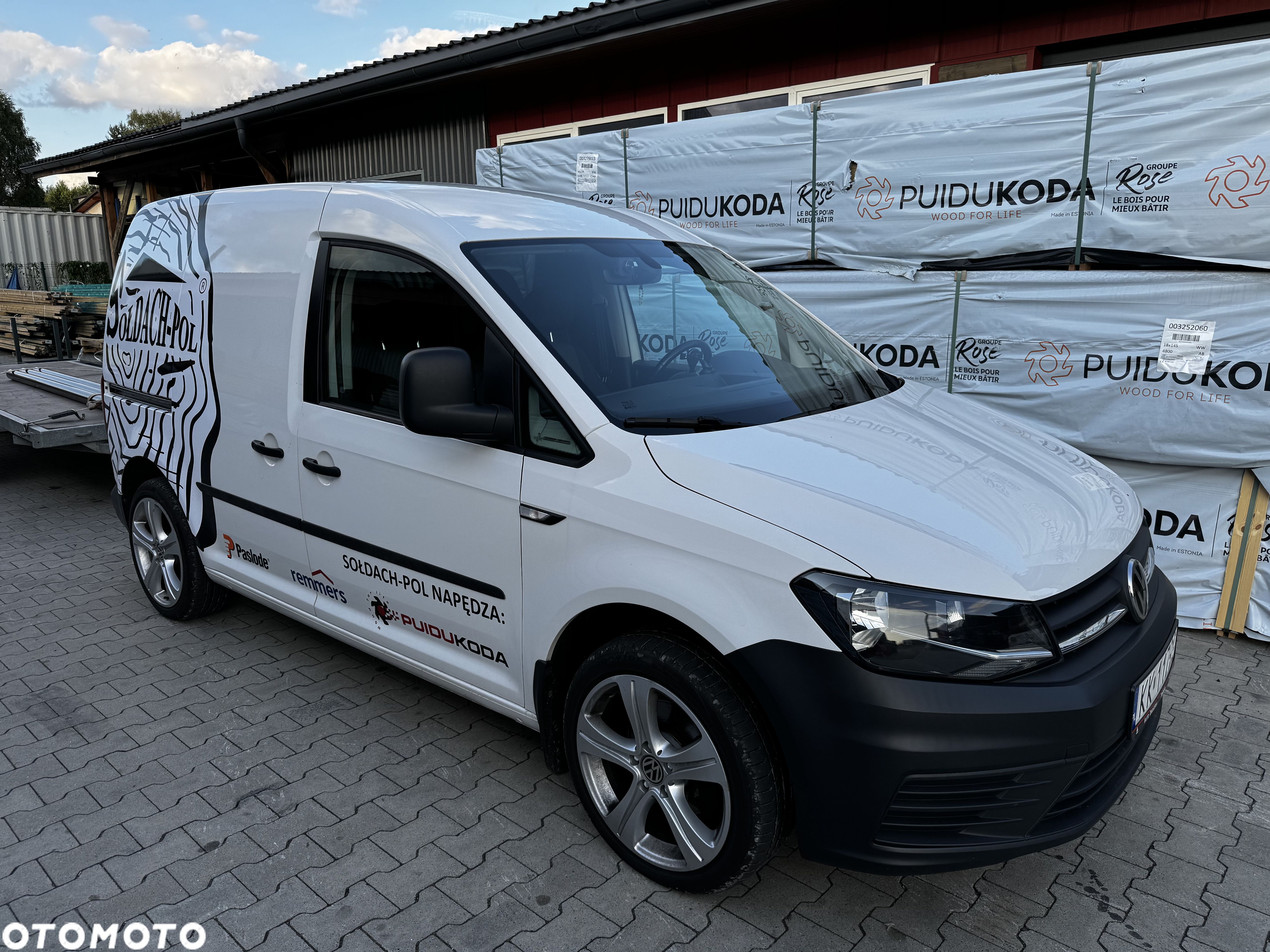 Volkswagen Caddy - 1