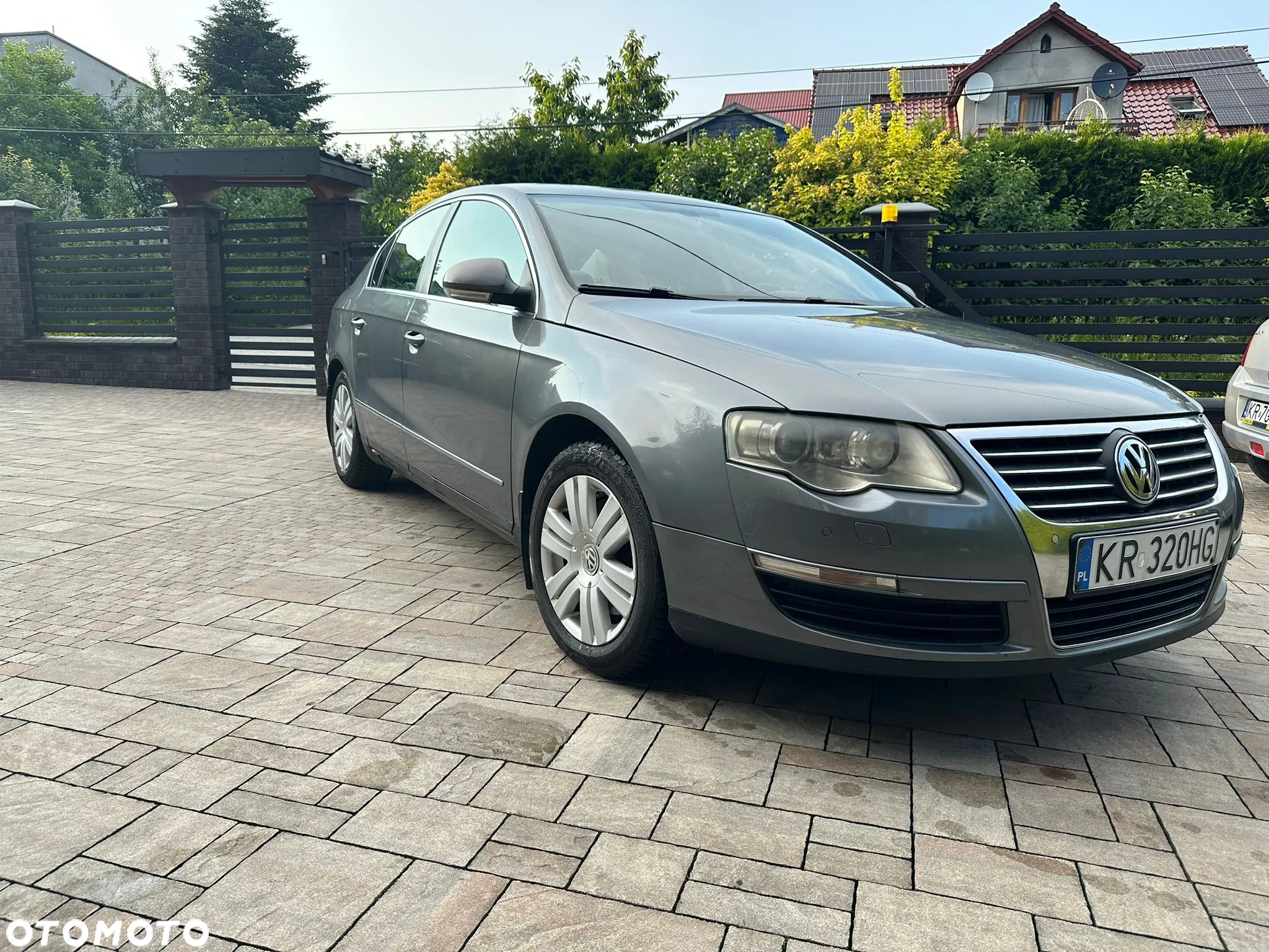 Volkswagen Passat 2.0 TDI DPF Highline - 5