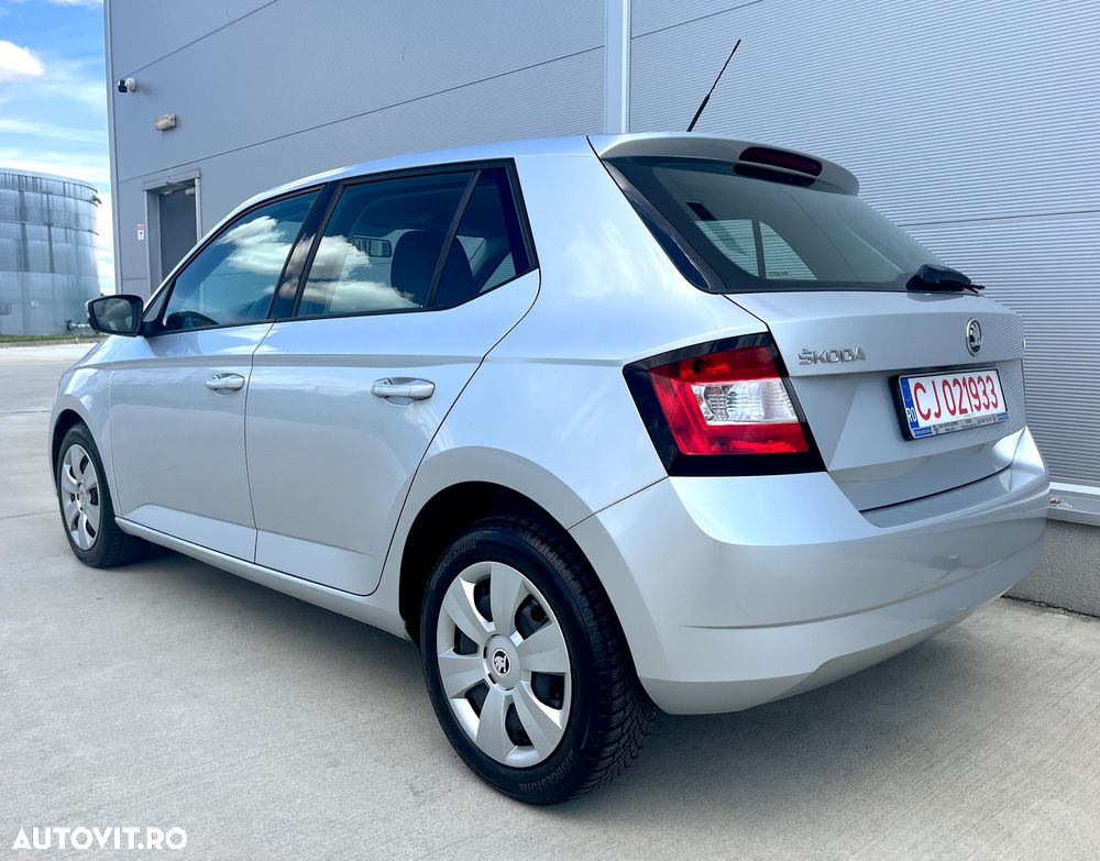 Skoda Fabia 1.0 MPI Avantaj - 4