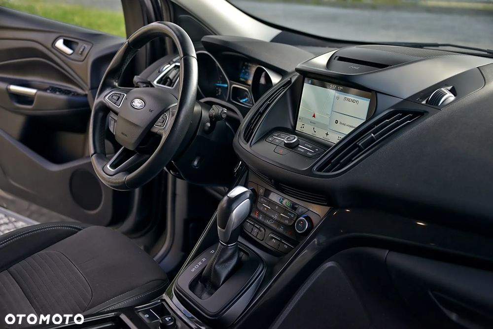 Ford Kuga 2.0 TDCi 4WD Titanium Plus - 32