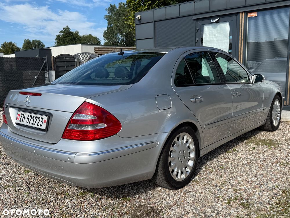 Mercedes-Benz Klasa E 500 7G-TRONIC Elegance - 12