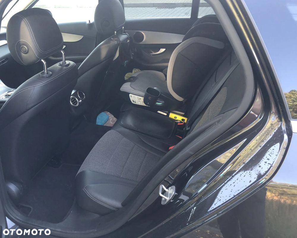 Mercedes-Benz Klasa C 220 d T 9G-TRONIC - 13