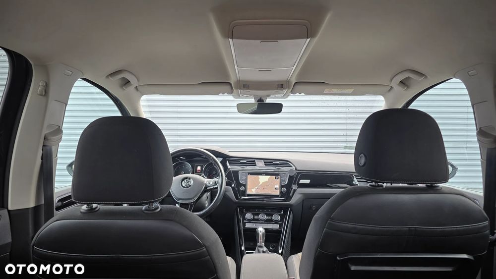 Volkswagen Touran 1.4 TSI BMT Highline DSG - 15