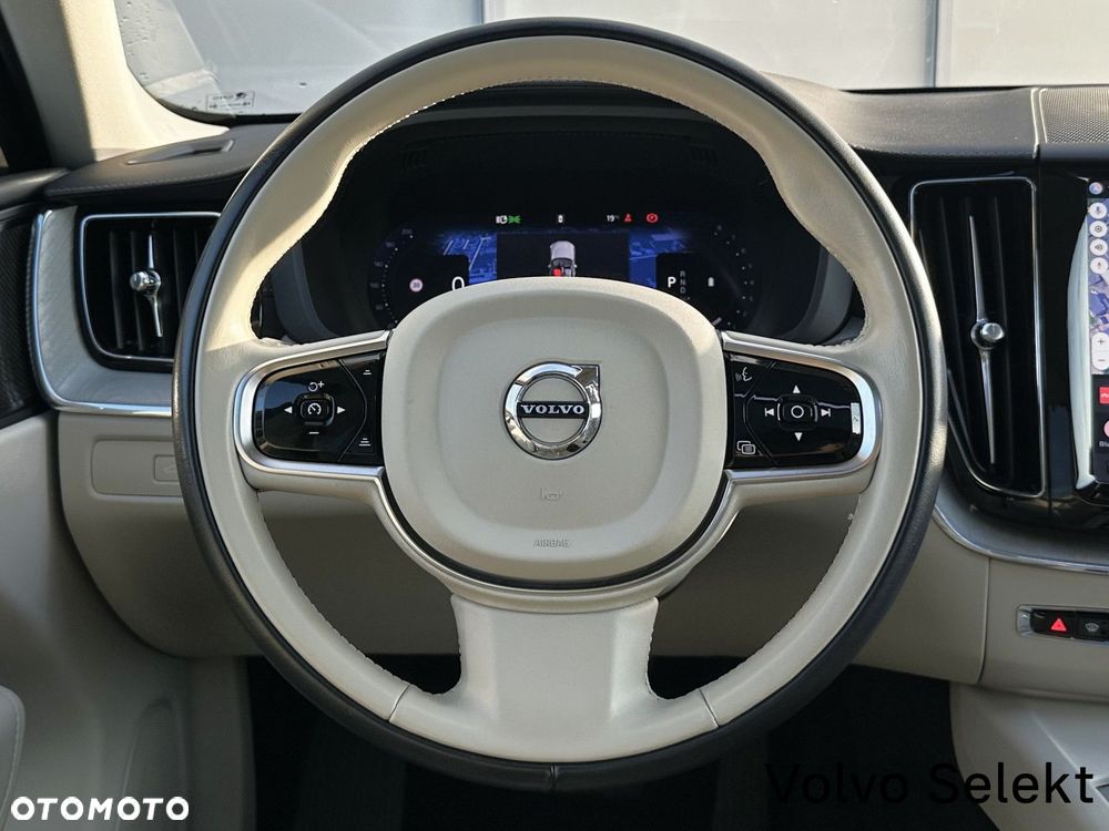Volvo XC 60 - 26