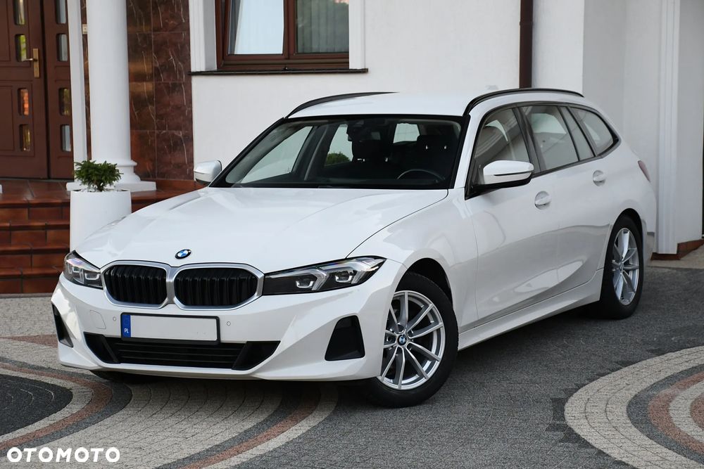 BMW Seria 3 318d mHEV - 2