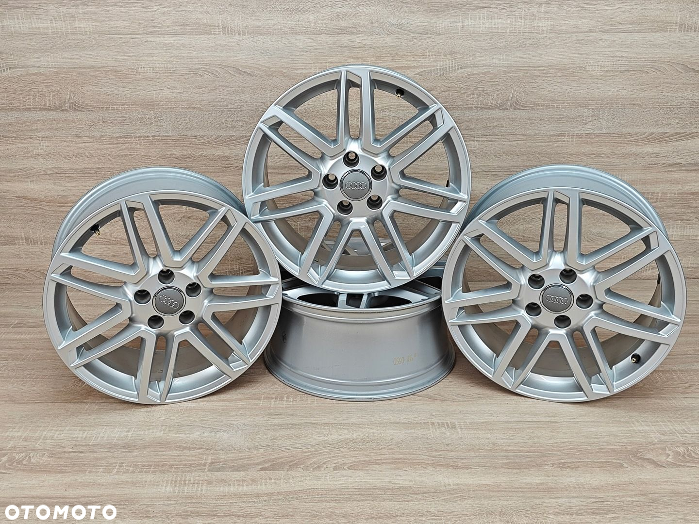 FELGI ALUMINIOWE 18" 8Jx18 5x112 AUDI A6 C7 4G0601025CA 72 km - 2