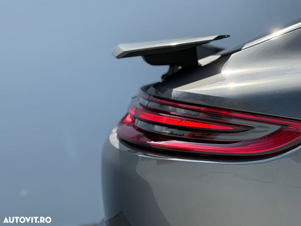 Porsche Panamera - 33