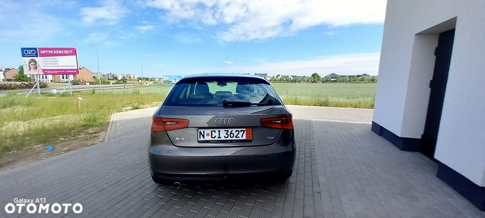 Audi A3 3-drzwiowe 1.6 TDI DPF Attraction - 6