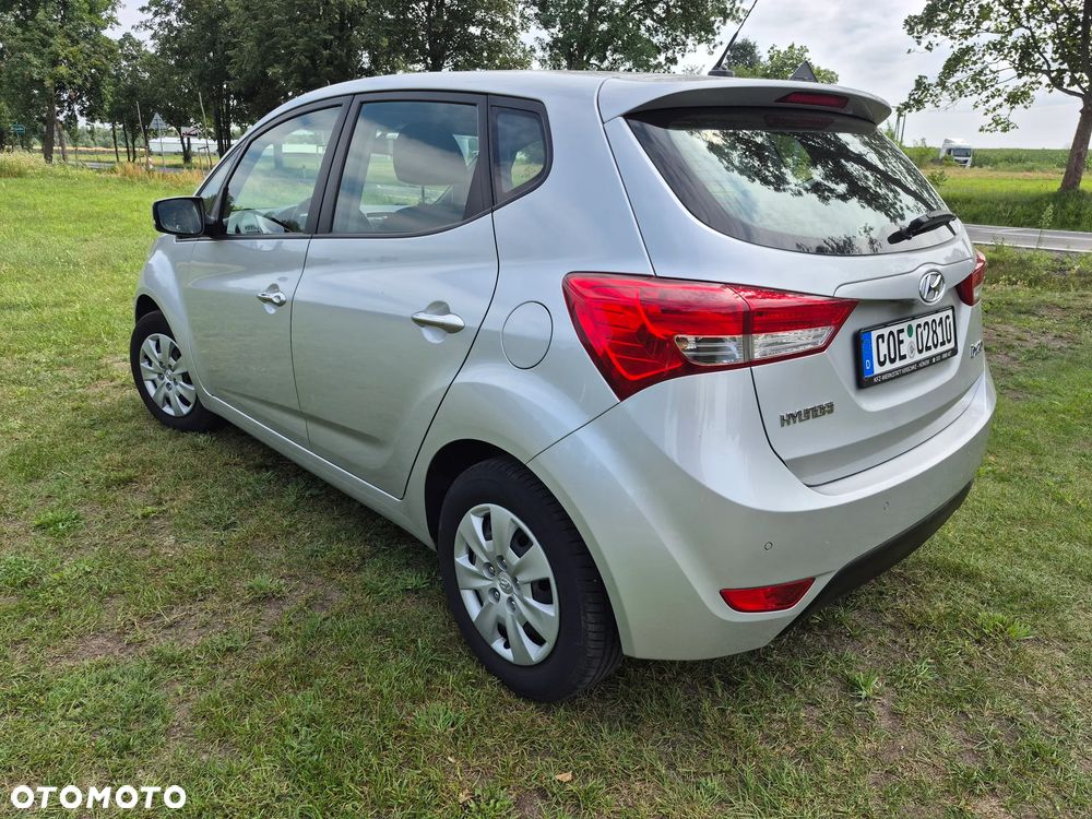 Hyundai ix20 1.4 Comfort - 14