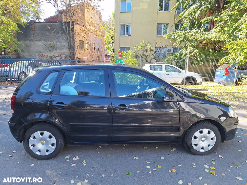 Volkswagen Polo 1.4 Comfortline - 2