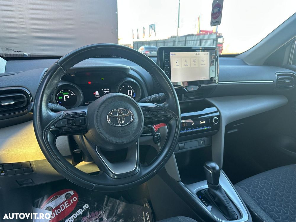 Toyota Yaris Cross - 5