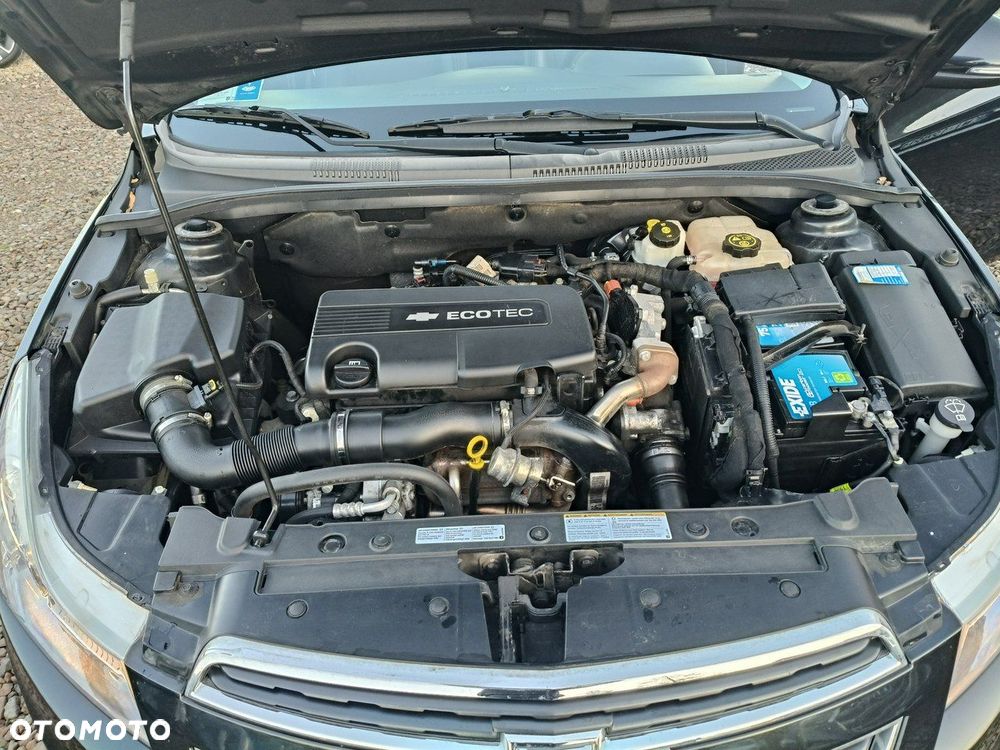 Chevrolet Cruze - 23