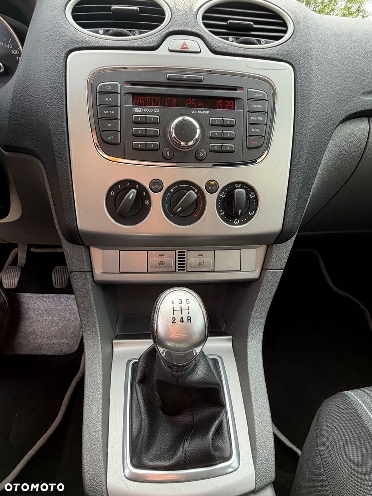 Ford Focus 1.6 16V Silver Magic - 23