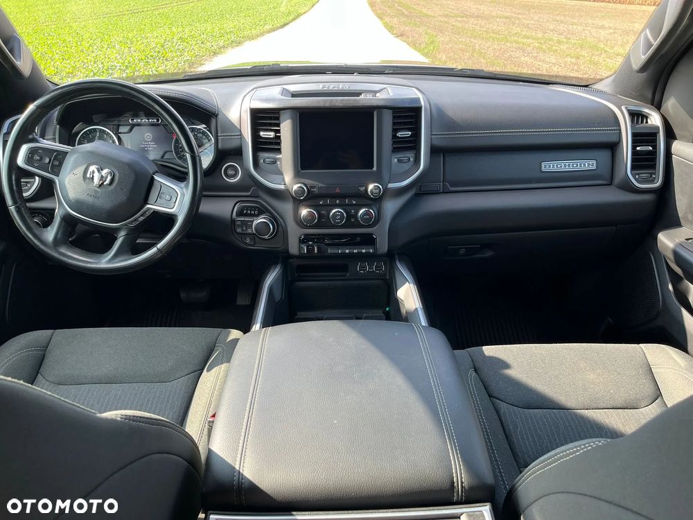 RAM 1500 5.7 Crew Cab Bighorn - 6