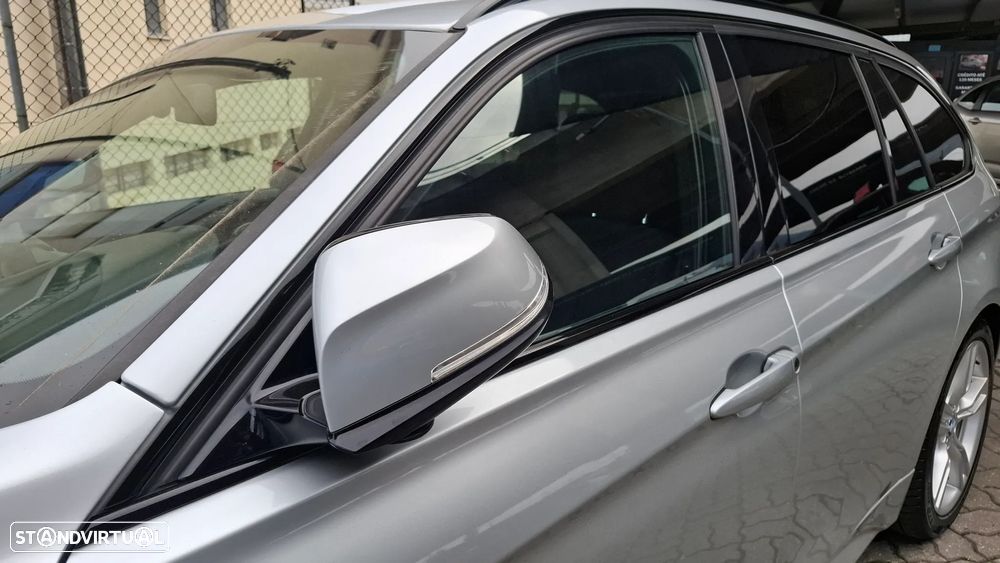 BMW 318 d Touring Auto Pack M - 54