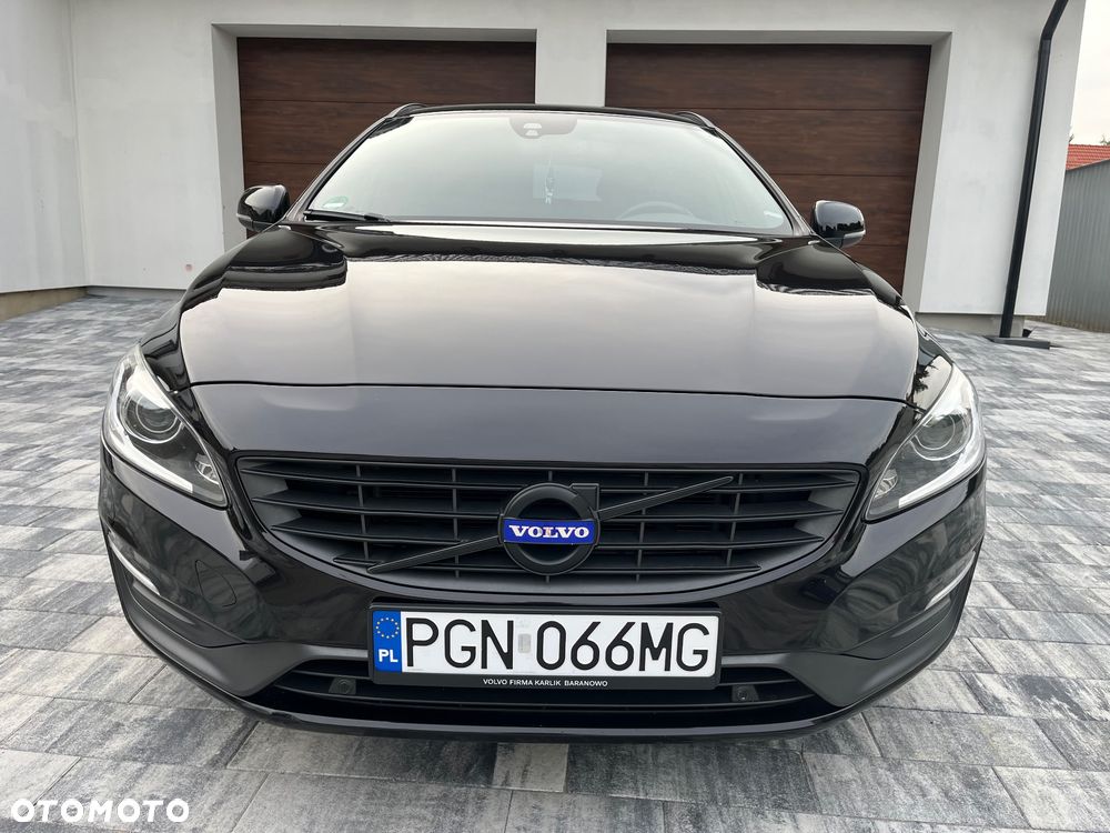 Volvo V60 D4 Geartronic Momentum - 9