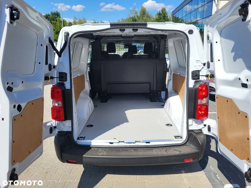 Opel Vivaro - 10
