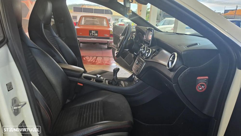 Mercedes-Benz CLA 180 (CDI) d AMG Line - 9