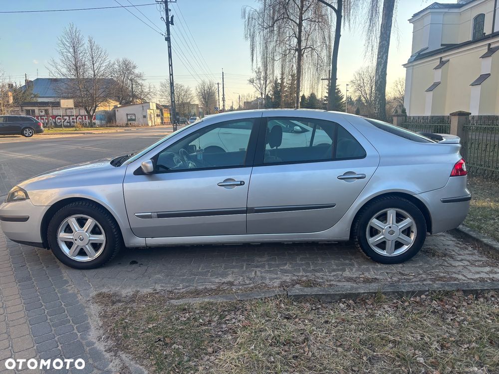 Renault Laguna - 6