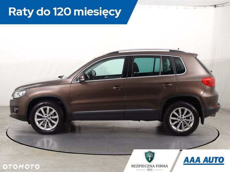 Volkswagen Tiguan - 4