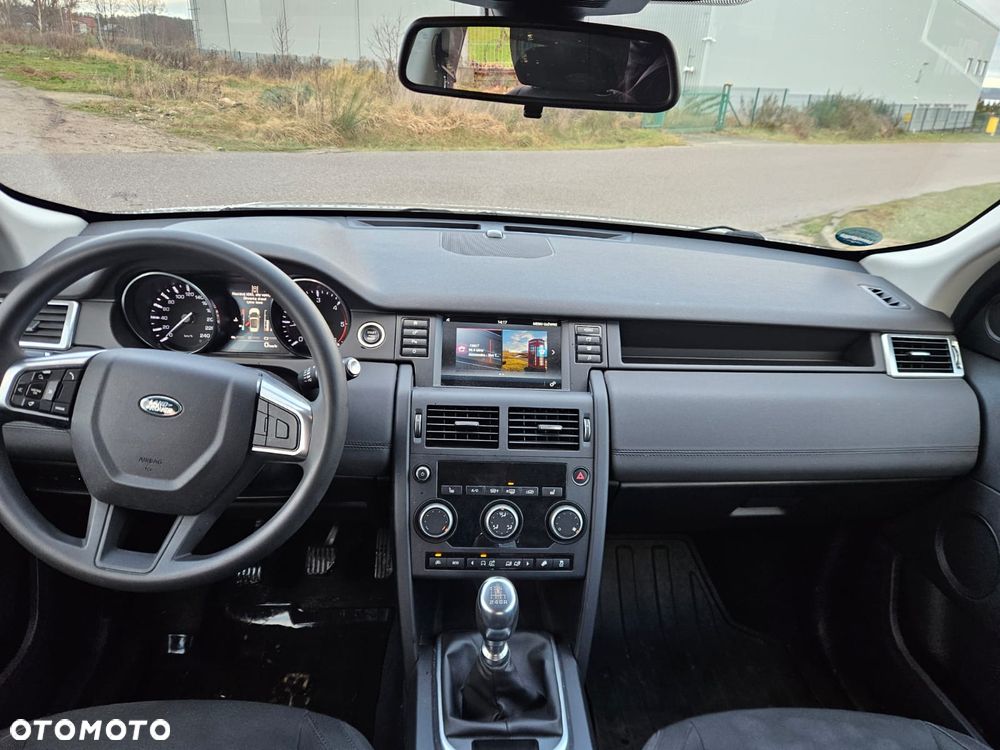 Land Rover Discovery Sport - 10