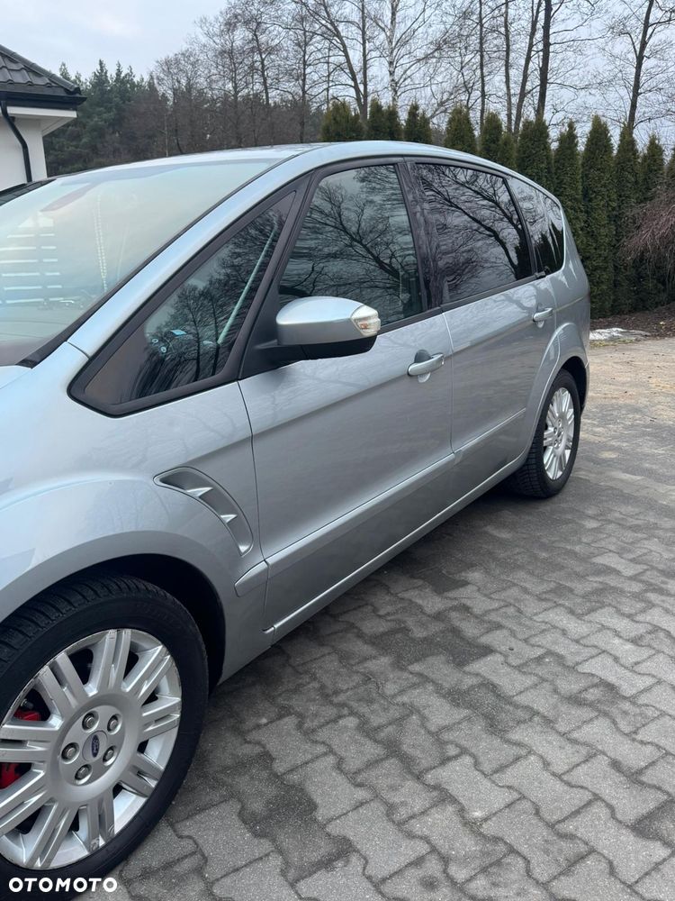 Ford S-Max - 26