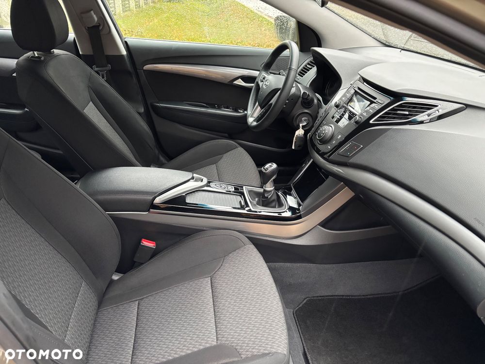 Hyundai i40 1.6 GDI Classic - 31