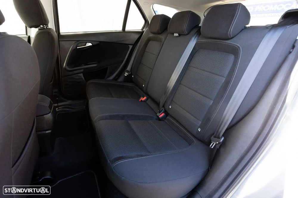 Fiat Tipo Station Wagon 1.3 M-Jet Lounge J17 - 31
