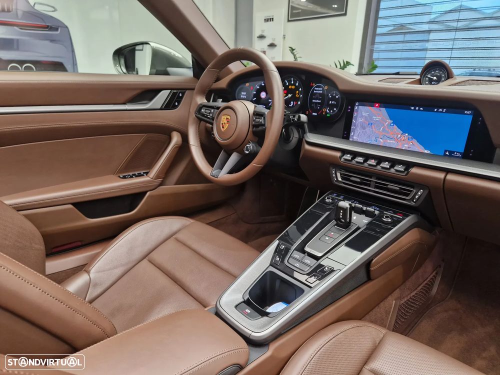 Porsche 911 (992) Carrera S Cabriolet PDK - 32