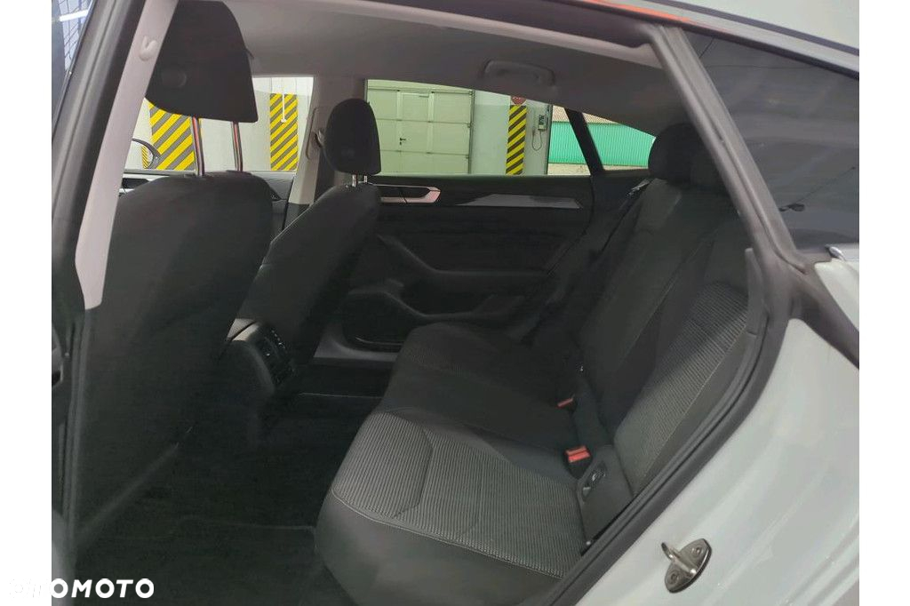 Volkswagen Arteon 1.5 TSI Essence - 11
