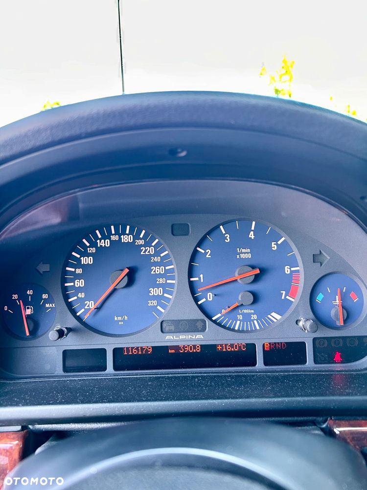 BMW-ALPINA B10 - 16