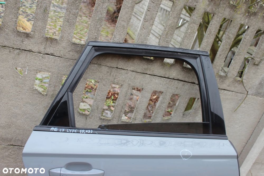 DRZWI TYLNE PRAWE AUDI A6 C7 AVANT LY7C 2015 - 15