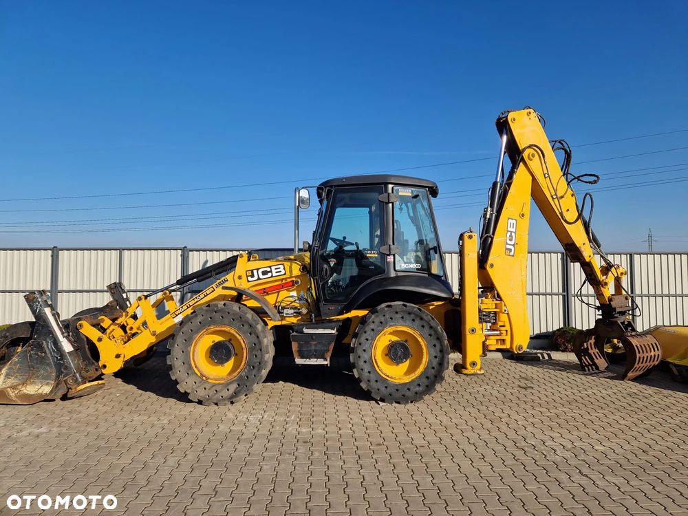 JCB 5CX Wastemaster 4CX * 2015r. * 110KM * Powerslide * Torquelock * Klimatyzacja * - 28