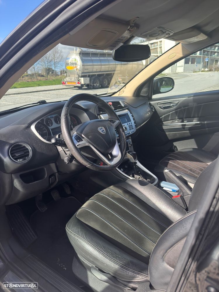 Lancia Delta 1.6 M-Jet Oro - 14