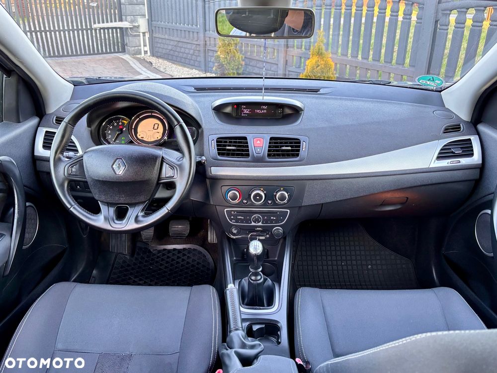 Renault Megane - 24