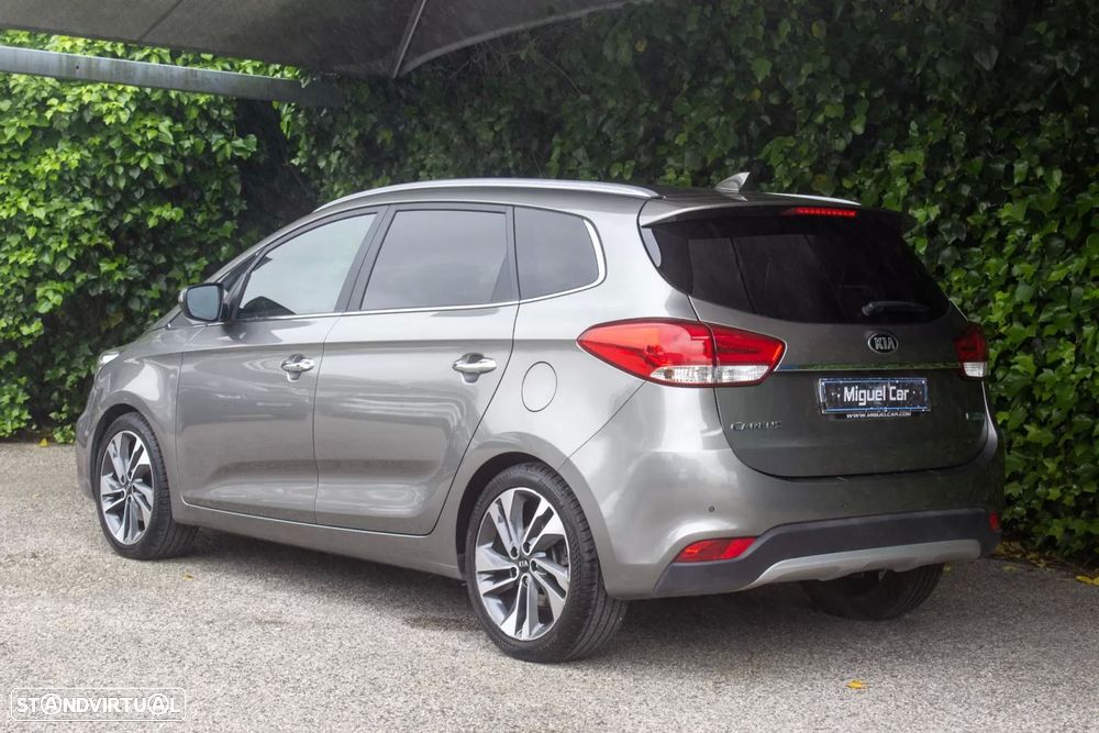 Kia Carens 1.7 CRDi ISG TX - 10