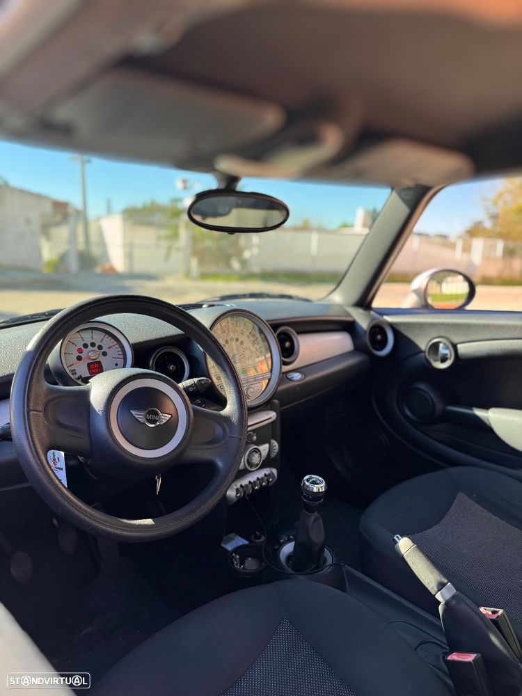 MINI 3 Portas Cooper D - 8