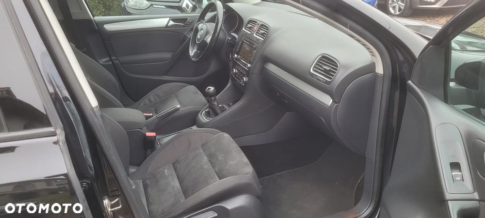 Volkswagen Golf 2.0 TDI DPF Trendline - 12